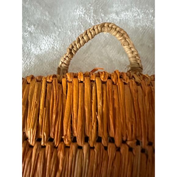 Raffia/Straw Tea Cozy raffia straw cottage Primitive Lined berry 10x8” - Picture 4 of 16